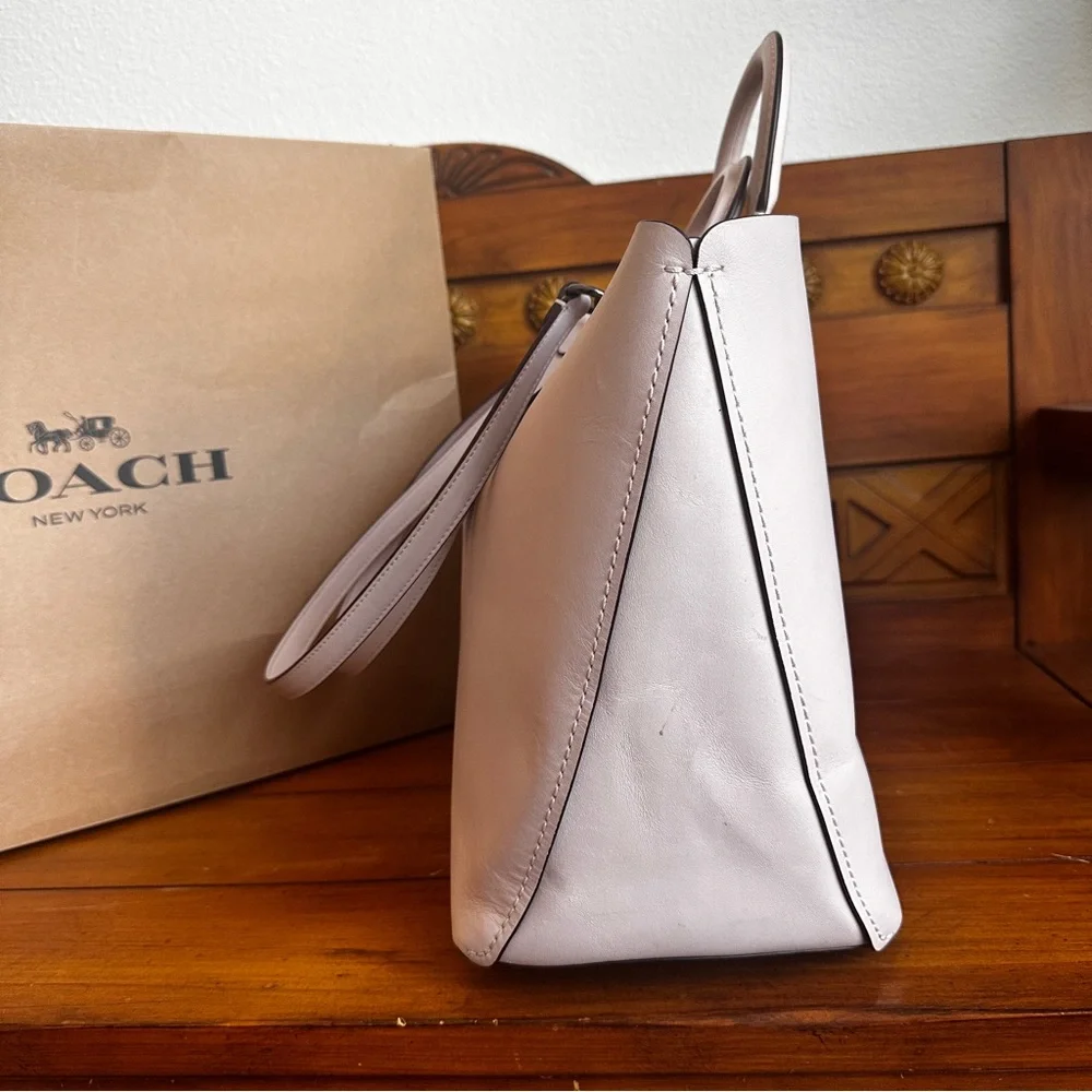 Coach Women's Tote Bag - Cream - Picture 6 of 16